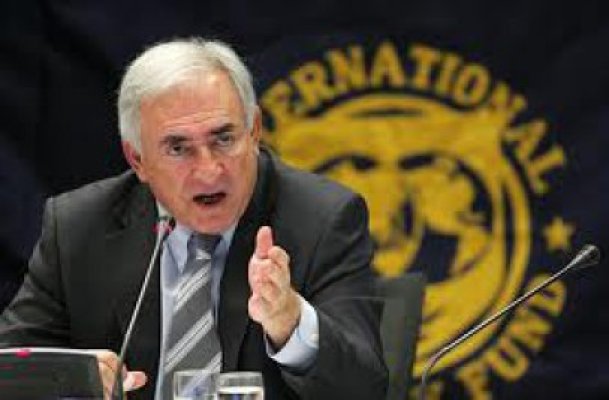 Fostul şef al FMI Dominique Strauss-Kahn va conduce o firmă de investiţii prezentă şi în România